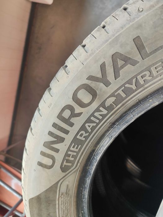 2бр.летни гуми 205/60/16 Uniroyal