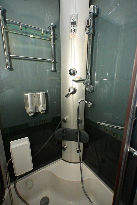 Дава се под наем Тристаен апартамент в Перник, Димова махала - 96 кв.м за 459 € - Снимка #15