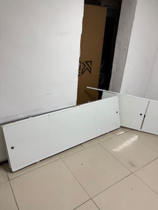 Экран для ванны.