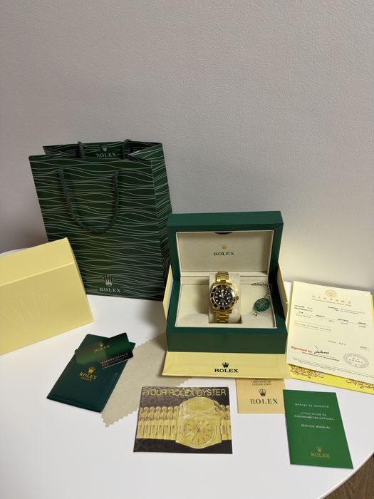 Ceas Rolex Submariner Gold/Black Dial