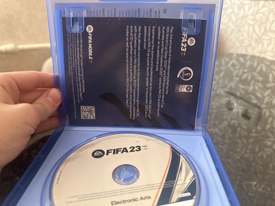 Диск на FIFA 23 на PlayStation 5