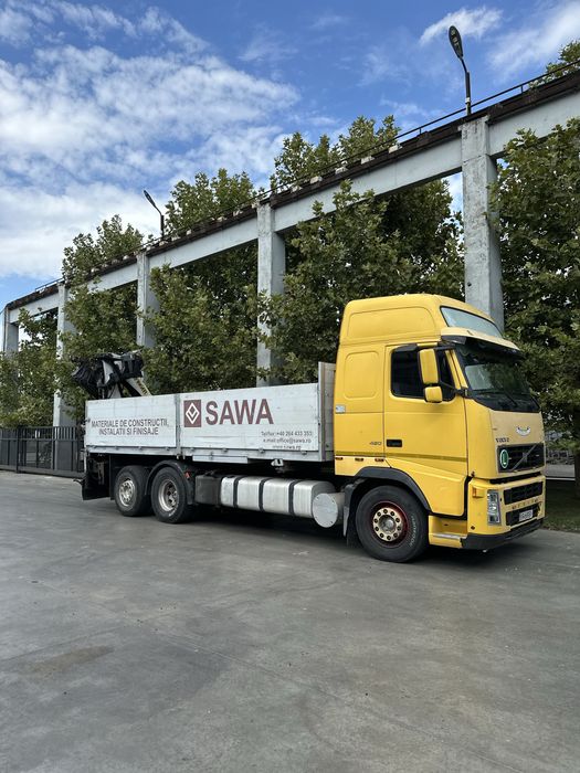 Camion cu macara Volvo /Palfinger
