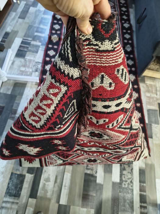 Вълнена пътека нова