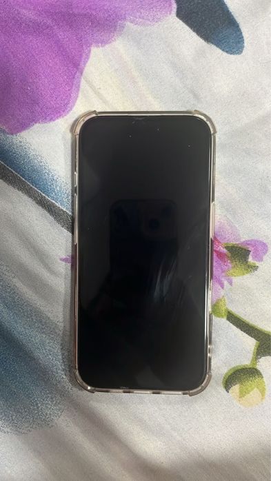 Срочно продаю Айфон 16 93%