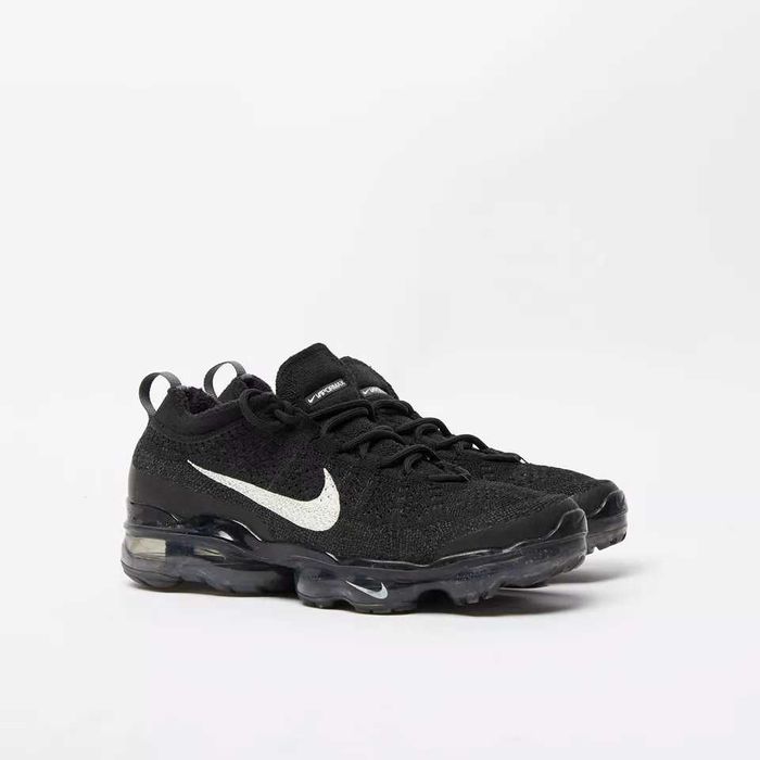 Обувки NIKE / VaporMax / BLACK FLYKNIT 2023 + КУТИЯ