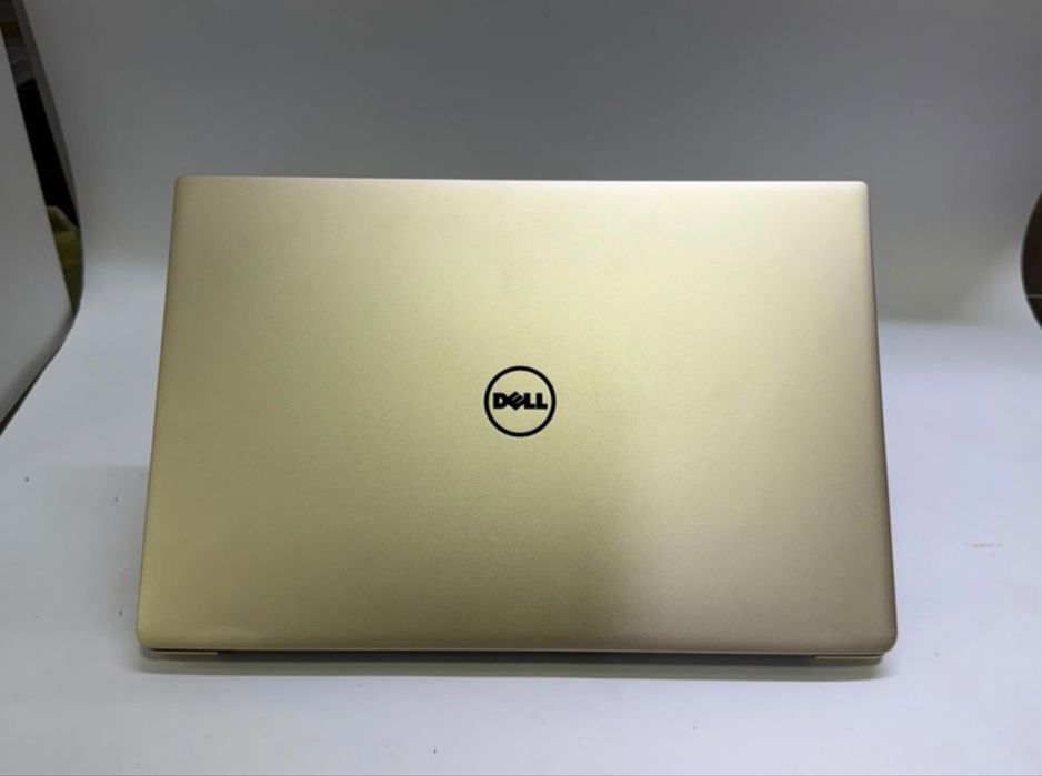 Ноутбук Dell xps 13
