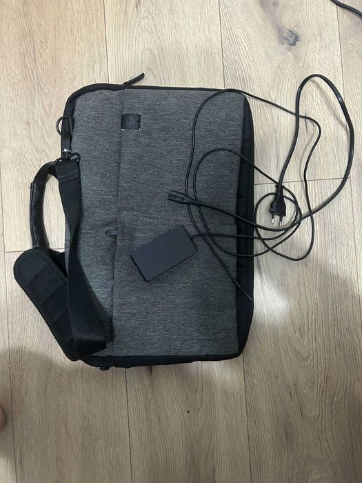 Laptop Ultraportabil Microsoft Surface 4