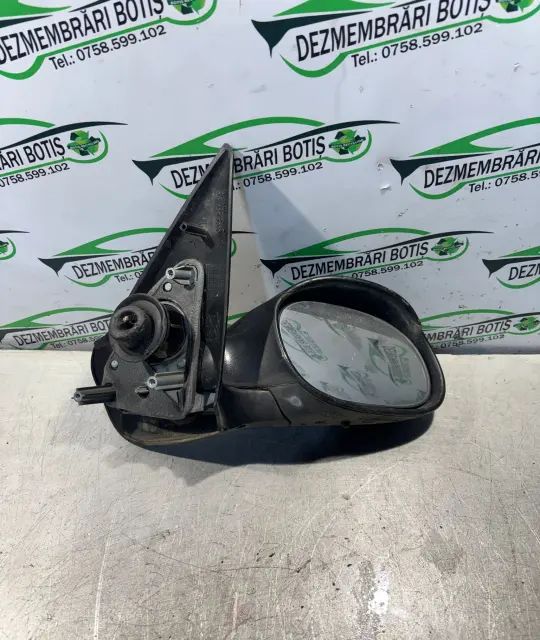 Oglinda dreapta manuala Peugeot 206 2002 1.1 MT (60 hp)
