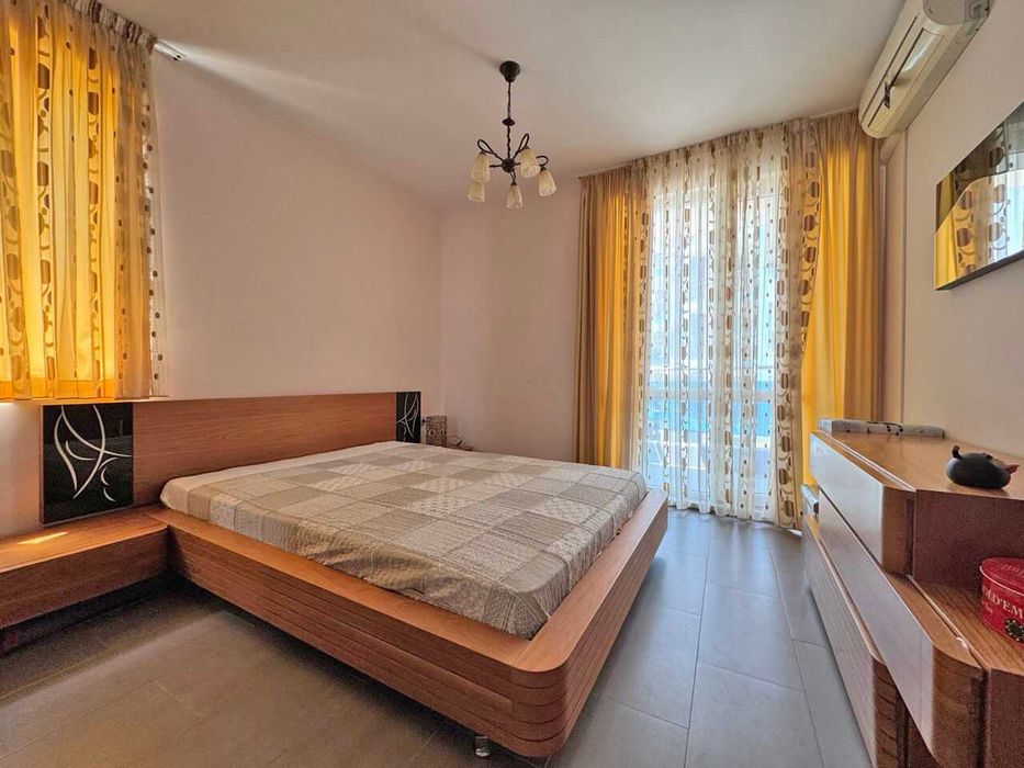 Продава се Тристаен апартамент в Несебър - 114 кв.м за 1036 €/кв.м - Снимка #8