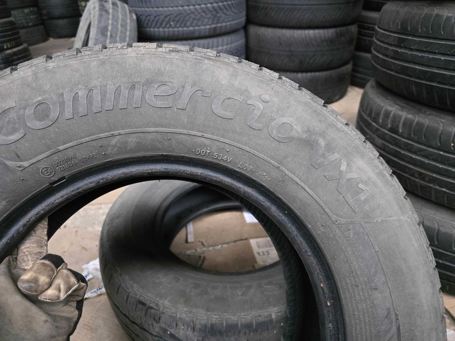 2бр Летни гуми за бус 225 70 15 С - Sailun