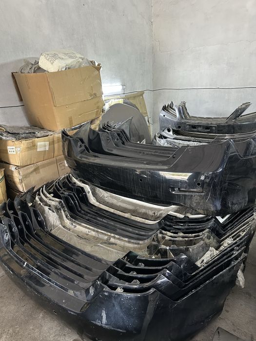 Задние бампера Тойота Камри 50-55 оригинал