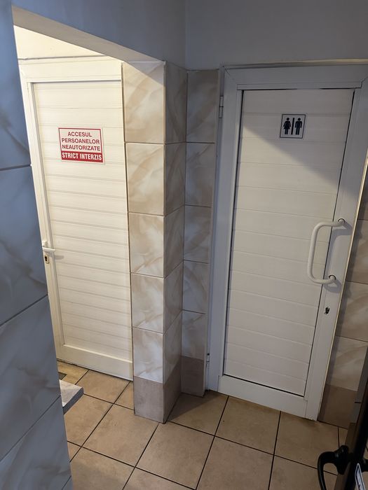 Inchiriez spatiu comercial  100 m2