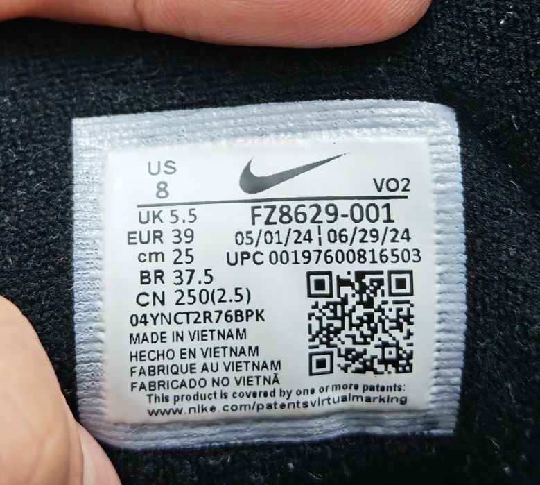 Ghete Nike mărime 39