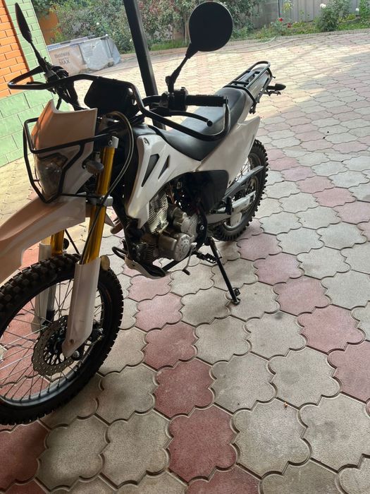 Мотоцикл Yamma 250 кубов