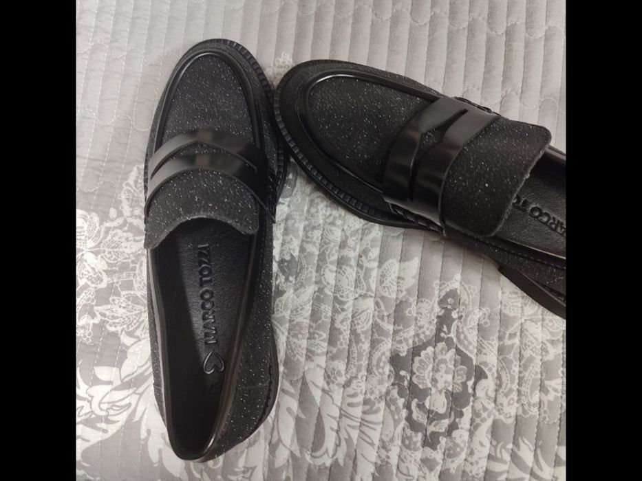 Продам лоферы фирменные