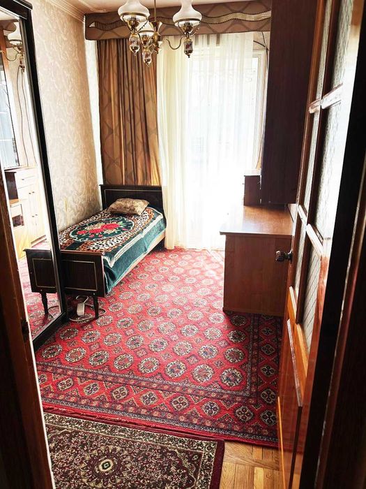 Ц-6 рядом метро Минор девушкам (киз ва аёлларга) квартира, без маклера