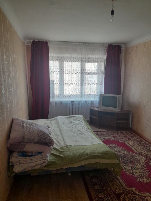 Сдам 1к.кв. Возле жд  вокзала