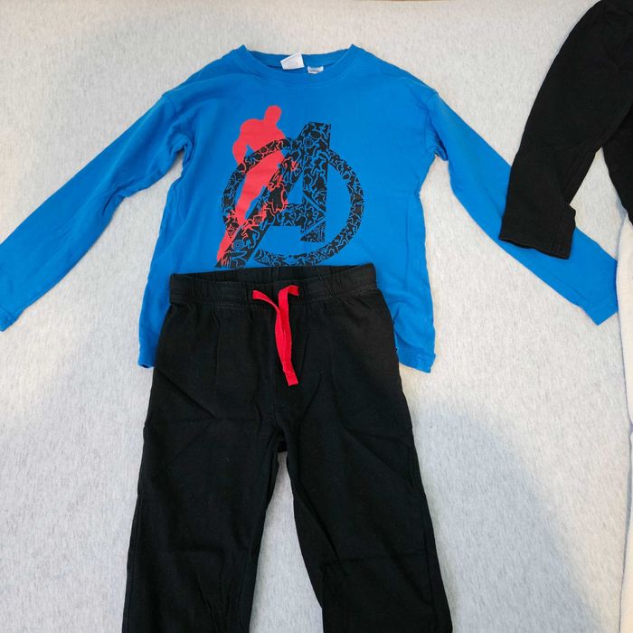 Лот дрешки за 6 години