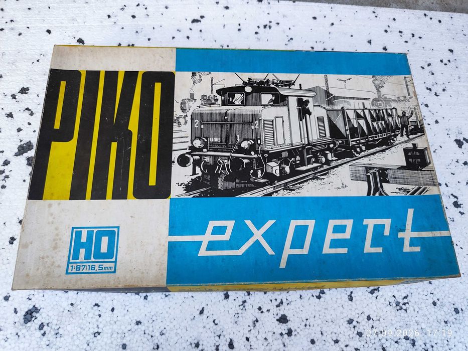 Оригинални ЖП електрически влакчета