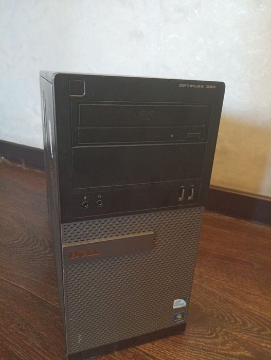 Продаю офисный компьютер