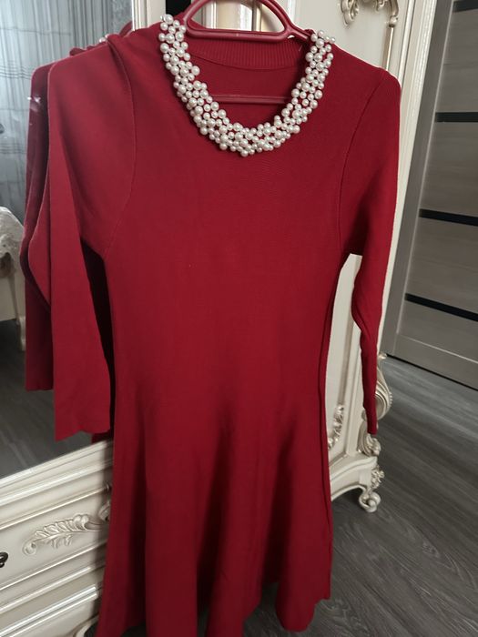 қыз-келіншектерге арналған көйлектер