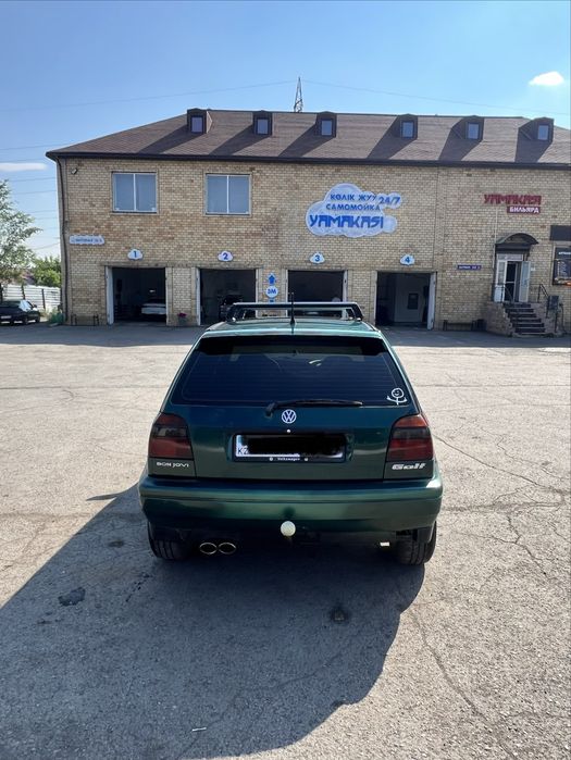 Продам Golf 3 1.8