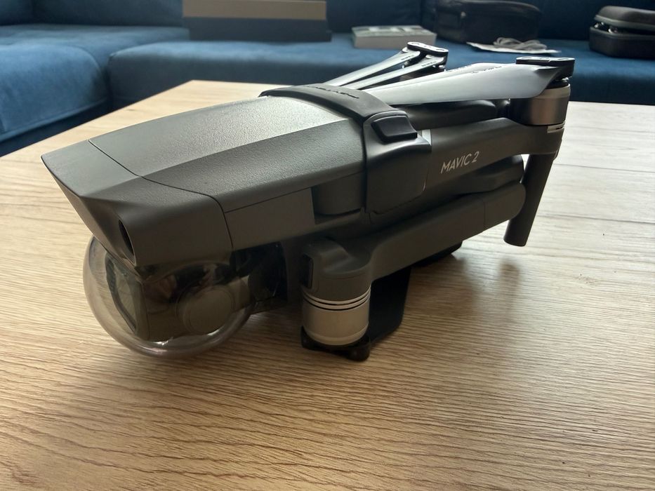DJI Mavic 2 Pro Fly More Combo – професионален дрон с аксесоари