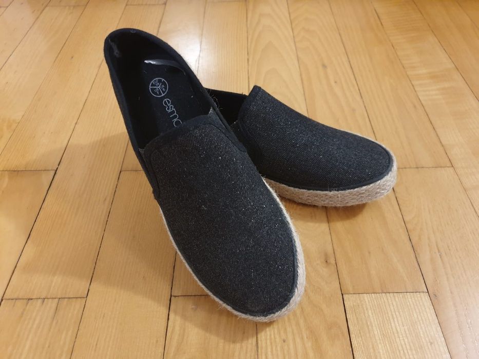 Vand espadrile NOI fete mar 38
