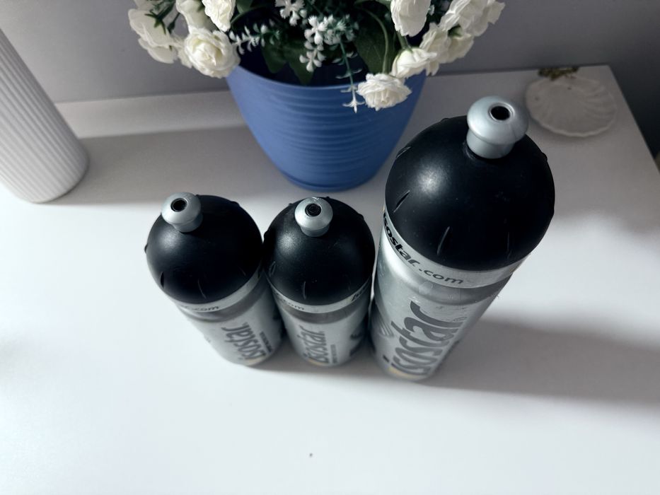 Бутылки для воды isostar