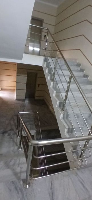 Kvartera srochna sotiladi