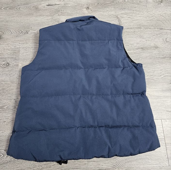 Vesta barbati Canada Goose