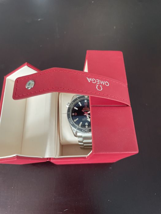 Omega Seamaster Planet Ocean