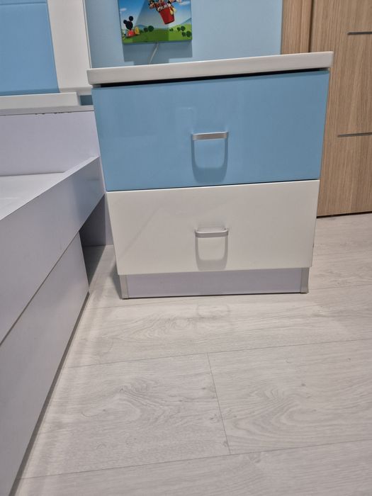 Mobilă completă dormitor băiat – MDF lucios