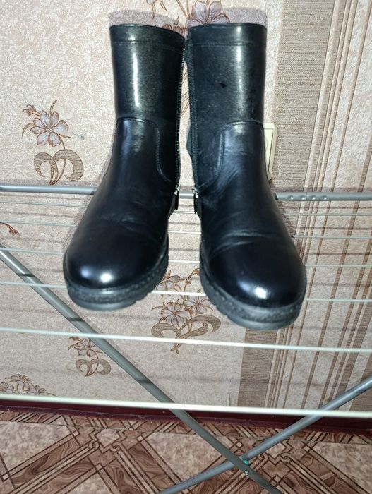 Обувь юничел 39р