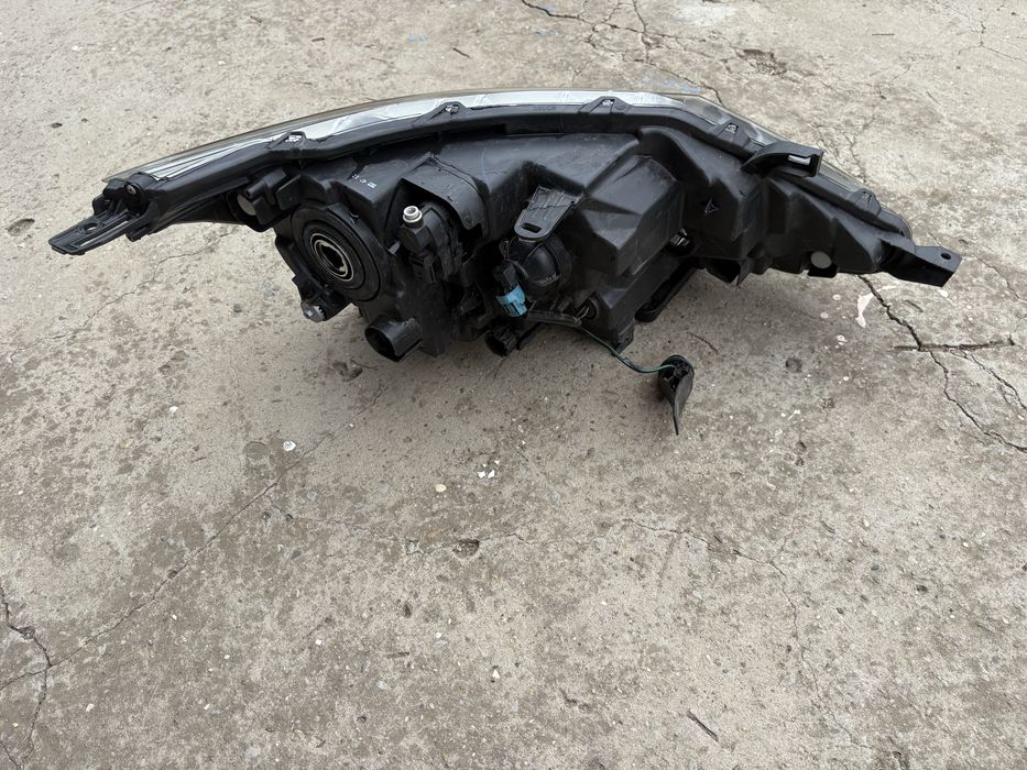 Ляв фар за Нисан Кашкай / Nissan Qashqai J12 2013- 2017