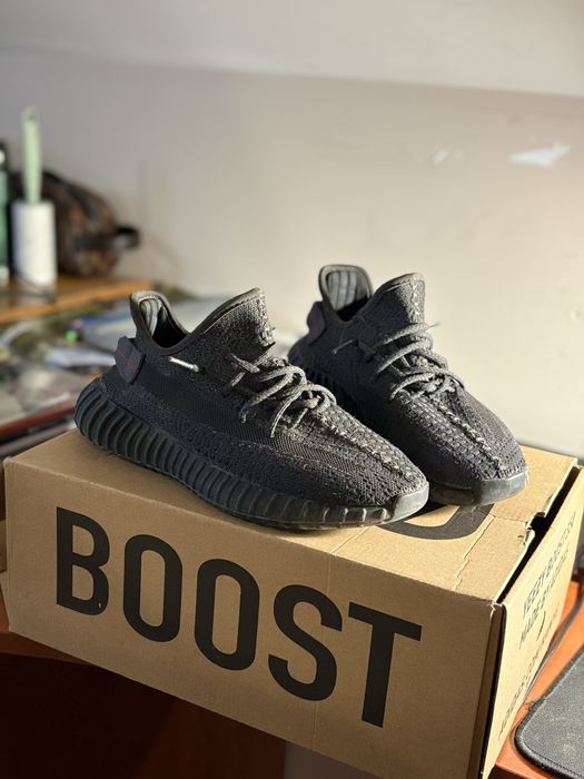 Обувки Adidas Yeezy 350 v2
