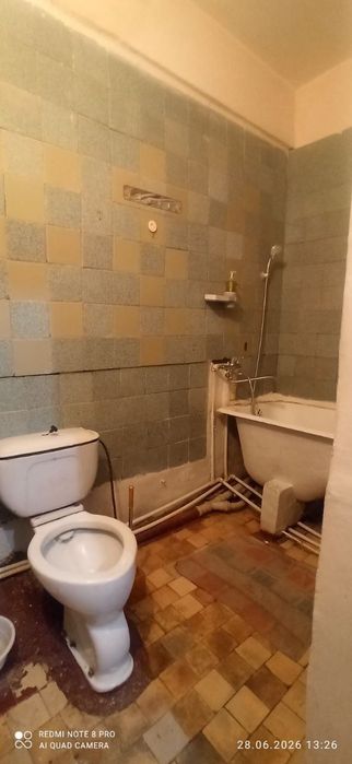 Юнусабад 2 кварталда 1 хона уй  ижарага берилади