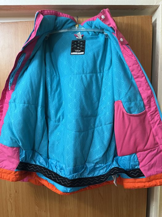 Geacă Decathlon damă mărimea S/M nouă, fără etichetă