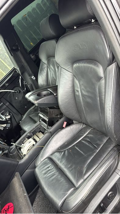 Dezmembrez Audi Q7