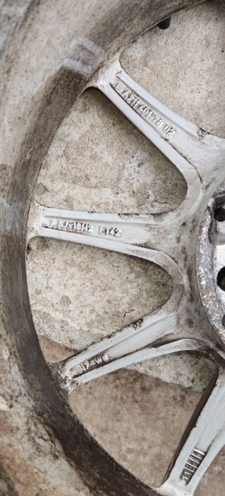 Vand sa schimb Roti mercedes c,e