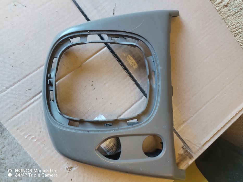 Части за Renault Grand Scenic