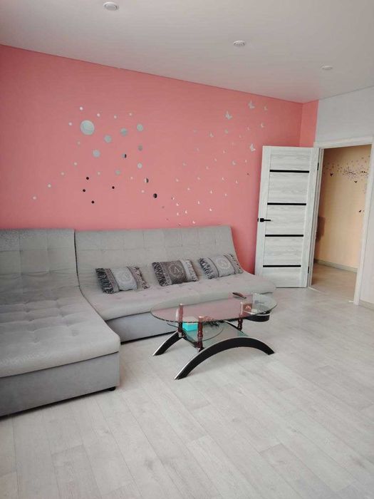Продам 2-х комнатную квартиру, 65 м.кв.
