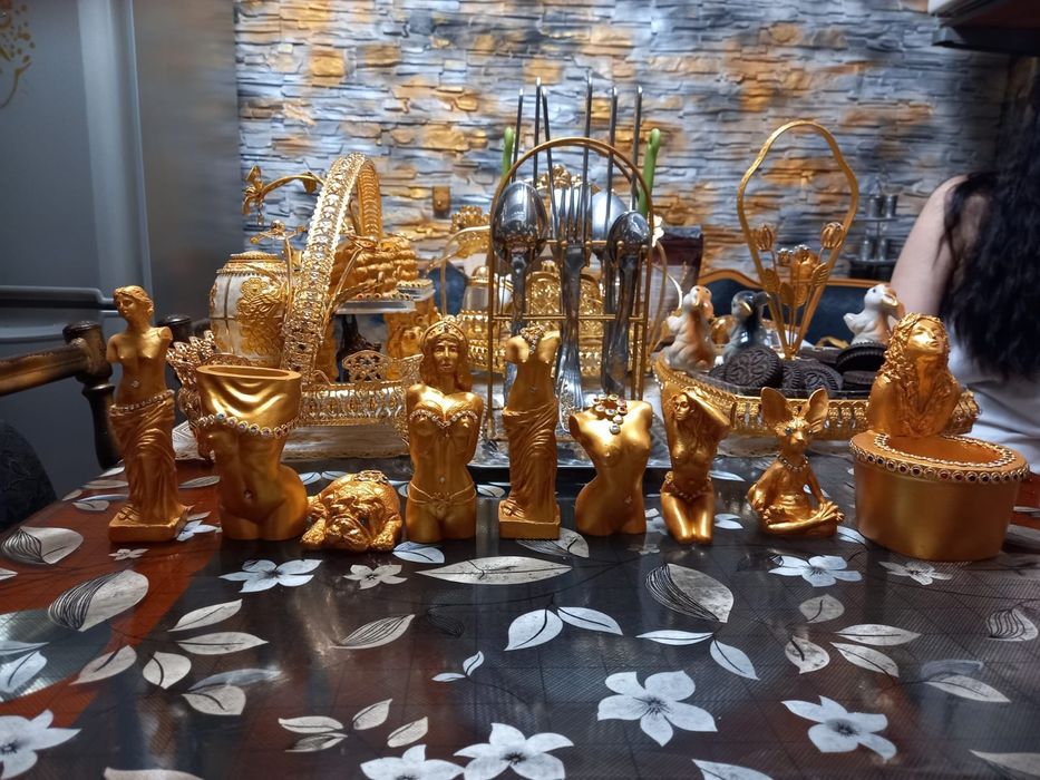 Подарки родным,друзьям.