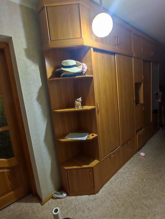 Продам шкаф купе для прихожей