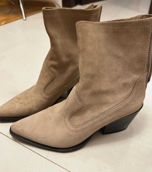 Cizme cowboy Zara - colectia 2020