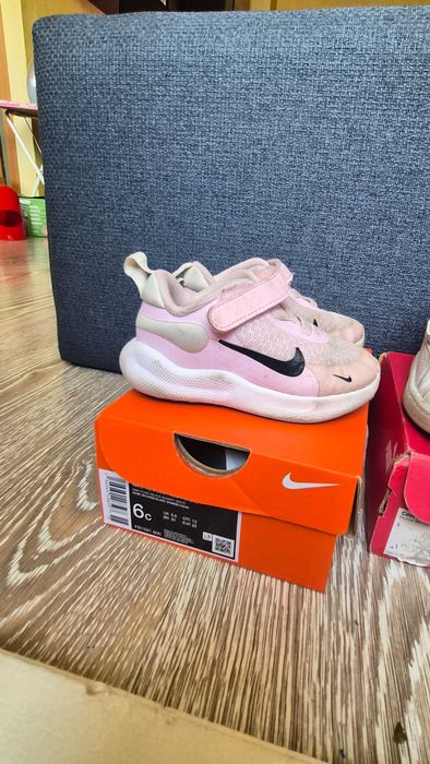 Маратонки Nike розови 21 номер