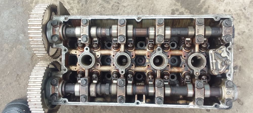 Головка митсубиси  доннс 16 клапаный