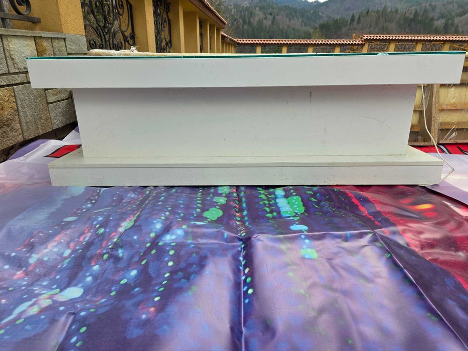 Маси за бар с оветено стъкло