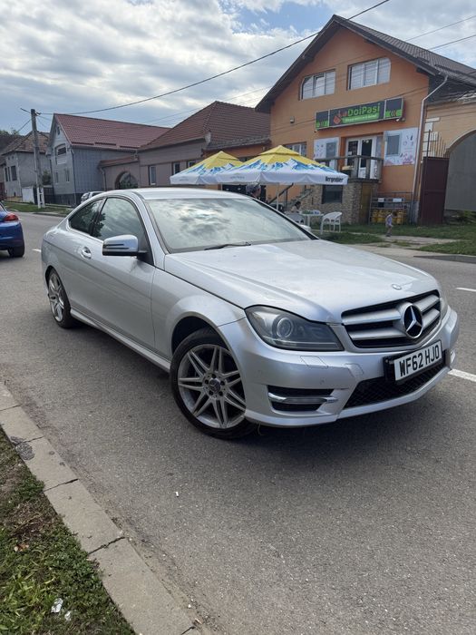 Vând mercedes  C220D din 2012 Eur 5 ,cu paket AMG