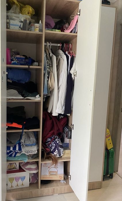 Продам шкаф для одежды